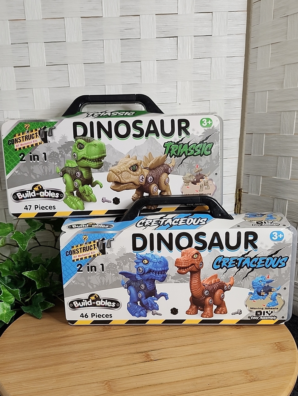 👉*NWT* 2 CONSTRUCT IT BUILD-ABLES DINOSAUR CRETACEOUS & JURRASIC STEM SET TOYS